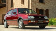 Třetí generace Volkswagen Golf se prodává za 200 tisíc korun a vypadá jako nové auto
