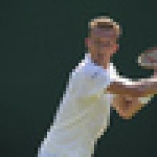 Lehečka porazil Delliena a postoupil ve Wimbledonu do 2. kola