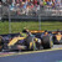 V Británii se uzavře první půlka sezony F1, na výhru cílí trio domácích jezdců