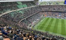 Legendární fotbalový stadion San Siro objektivem iPhone 15 Pro