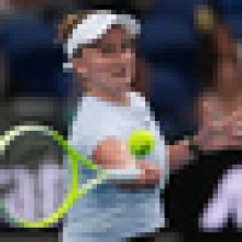 Krejčíková kvůli zranění před druhým kolem odstoupila z turnaje v Dubaji