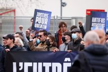 Lyon v obležení. Tisíce lidí vzdaly hold aktivistovi zabitého stoupenci krajní levice