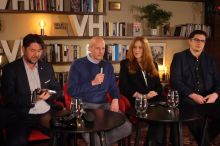 Úterní debata v Knihovně Václava Havla: Aktuálně.cz na Ukrajině