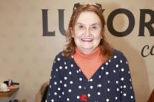 Eva Holubová měla ve své době děti pozdě. Ve školce si mysleli, že je jejich babička