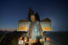 Gauneři, šerifové a covid na Slovácku. Film Poberta je dojemnou studií morálky