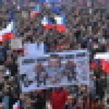 ŽIVĚ: Na Letné se koná shromáždění kritizující kroky vlády