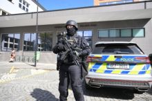 Pardubický soud poslal do vazby pátého obviněného z útoku na zbrojovku