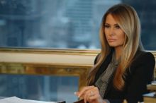 Komik vtipkoval o vdově Melanii, pak přišel atentát na Trumpa