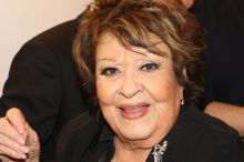 Jiřina Bohdalová je herečkou s nejdelší aktivní kariérou na světě. Na její oslavu dojel i Depardieu