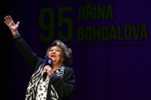 Bohdalová se u příležitosti svých 95. narozenin dostala na poštovní známky