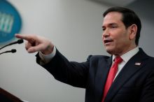 Rubio doprovází Trumpa do Číny, i když je na jejím sankčním seznamu