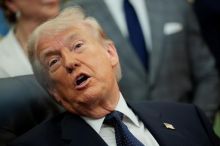 Další výhrůžky Trumpa: Írán bude zničen, pokud nepřistoupí na dohodu