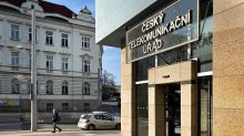 Pokles ceny za volání v ČR se zastavil. Optických přípojek k internetu je více než DSL a dohání Wi-Fi