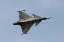 Noční můra pro Suchoje: Ukrajina dostane letadla a rakety, které změní pravidla hry