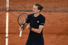 Zverev je popáté v semifinále Roland Garros, může hrát s Menšíkem