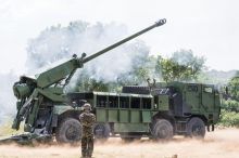 Děla za miliardy stále nepřišla. V kontraktu s Francií je nový zádrhel