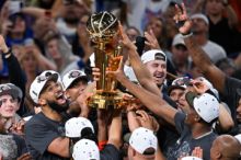 New York Knicks získali po 53 letech titul v NBA, Brunson uzavřel finále 45 body