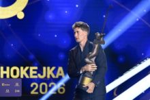 Zlatou hokejku vyhrál poprvé Nečas před osminásobným vítězem Pastrňákem