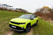 Na pohled drsňák, povaha beránka? Devět věcí, které nás zaujaly na Jeepu Compass