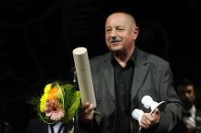 Rostlinář Kunc z Vesničky i zlý chalupář. Herec Oldřich Vlach slaví pětaosmdesátiny