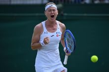 Bouzková - Mertensová. Urputná bitva pokračuje, Češka zahodila v klíčovém momentu brejkbol