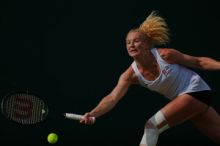 Siniaková s Townsendovou dohrály ve Wimbledonu ve čtvrtfinále