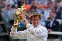 Sinner si poradil se Zverevem a obhájil wimbledonský titul