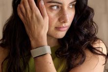 Garmin CIRQA nemá displej a je bez poplatků. Přesně to teď Apple potřebuje