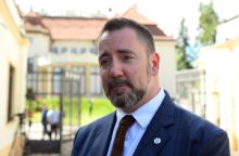 Červený chce peníze ušetřené za rekultivaci rozdělit obcím podle původní dohody