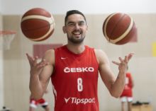 Satoranský je Basketbalistou roku, Čechová triumfovala poprvé