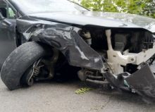 Při nehodě na Brněnsku zemřeli dva lidé, další čtyři se těžce zranili