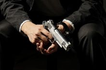 Mocný kartel chtěl nakupovat zbraně v Česku. Čtveřici Mexičanů hrozí v USA doživotí