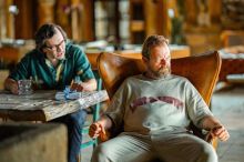 „Zná vás každý, ale nečte vás nikdo.“ Do kin míří český film Léčivé účinky sebeklamu