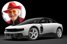 Přes 800 milionů za Ferrari, které stojí 13. Rekordní Luce koupil 87letý muž v červeném klobouku