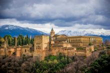 Granadu zasáhlo zemětřesení, způsobilo menší škody na paláci Alhambra