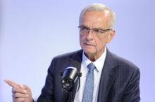 Exministr drsně o Babišovi: Je jako uzenář, má jednu prioritu, ostatní neřeší