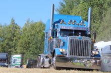 Ikonický Peterbilt, Tatra 813 i kombajn Fortschritt. To byl letošní sraz trucků