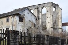 Magické místo z Údolí včel. Místo střechy tu mají jen nebe