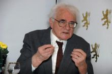 Zemřel hudební skladatel a muzikolog Zdeněk Šesták. Bylo mu 100 let