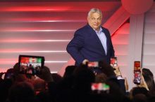 Komentář: Maďarsko a začarovaný kruh protikorupčních revolucí. Proč nestačí vyměnit Orbána