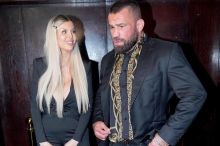 Terminátorův totální výprodej. Vémola se zbavuje luxusních aut za miliony! Lela musí vzít zavděk taxíkem