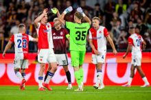 Slavia vyhrála derby, Plzeň překvapivě jen remizovala se Slováckem