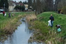 Začala kampaň Ukliďme svět, zapojeno je přes 12.000 dobrovolníků