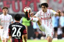 Freiburg remizoval ve Frankfurtu a v lize poprvé ztratil body