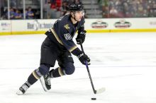 „Nechce někoho zabít.“ Mladý Čech děsí v NHL svou zbraní, musí se krotit