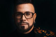 Osmanyho Laffitu čeká velký večer. Jeho máma ale nepřijede. Nechtěl jsem, uvedl