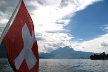 Na švýcarské hoře zemřel 18letý český turista, zřítil se z prudkého svahu