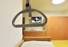 Ministerstvo práce začalo pracovat na reformě sociálních služeb