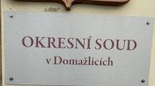 Domažlická nemocnice čelí žalobě. Proleženiny ohrozily můj život, tvrdí muž