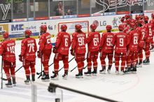 Třinec posunul vlastní rekord, Liberec rozložil Vary během 18 minut